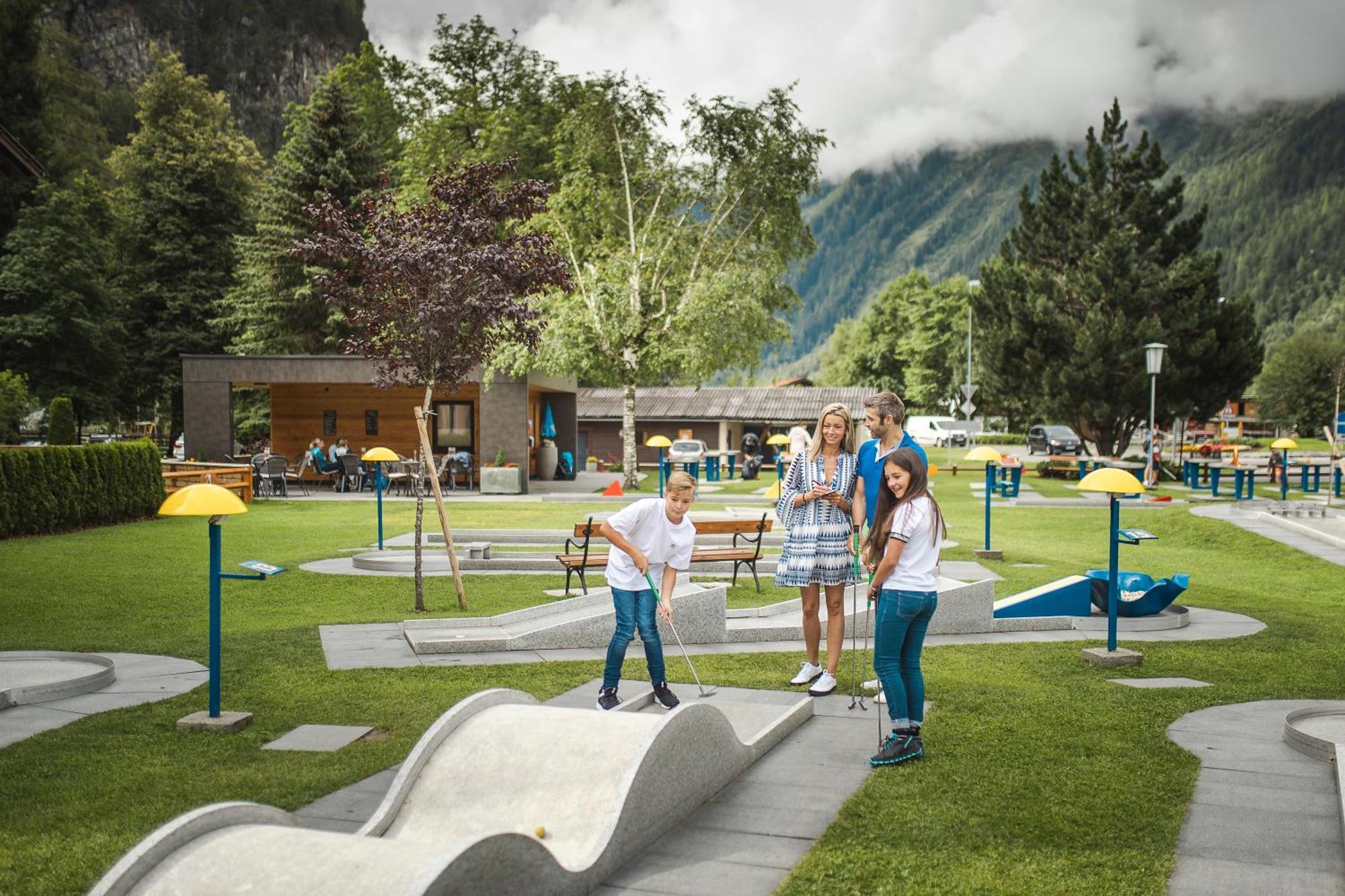 Aktivhotel Waldhof เอิทซ์ ภายนอก รูปภาพ